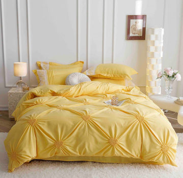 Lenjerie de pat finet cu inimi brodate - 6 piese | 5706-J
