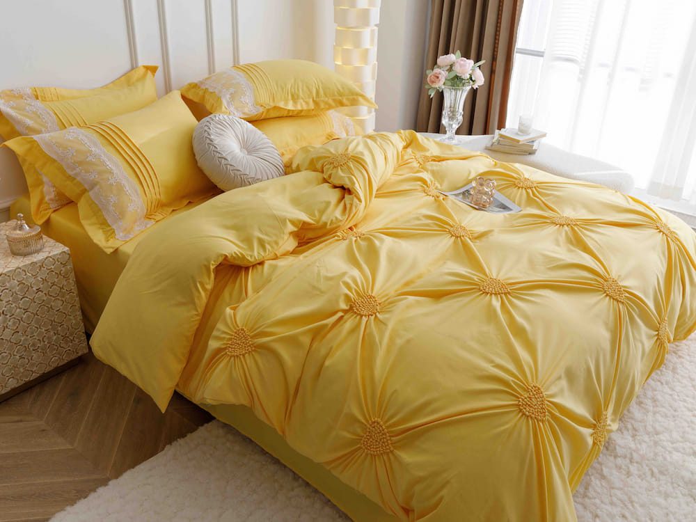 Lenjerie de pat finet cu inimi brodate - 6 piese | 5706-J