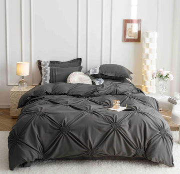 Lenjerie de pat finet cu inimi brodate - 6 piese | 5707-J