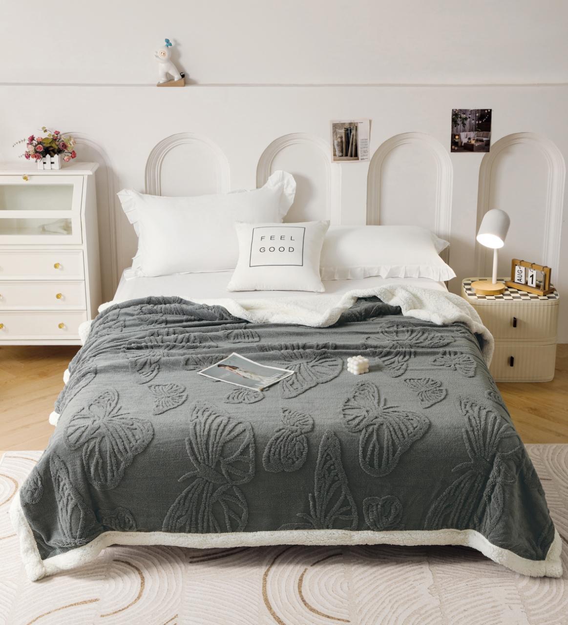 Patura cocolino cu blanita - model cu Fluturi | 14437-C