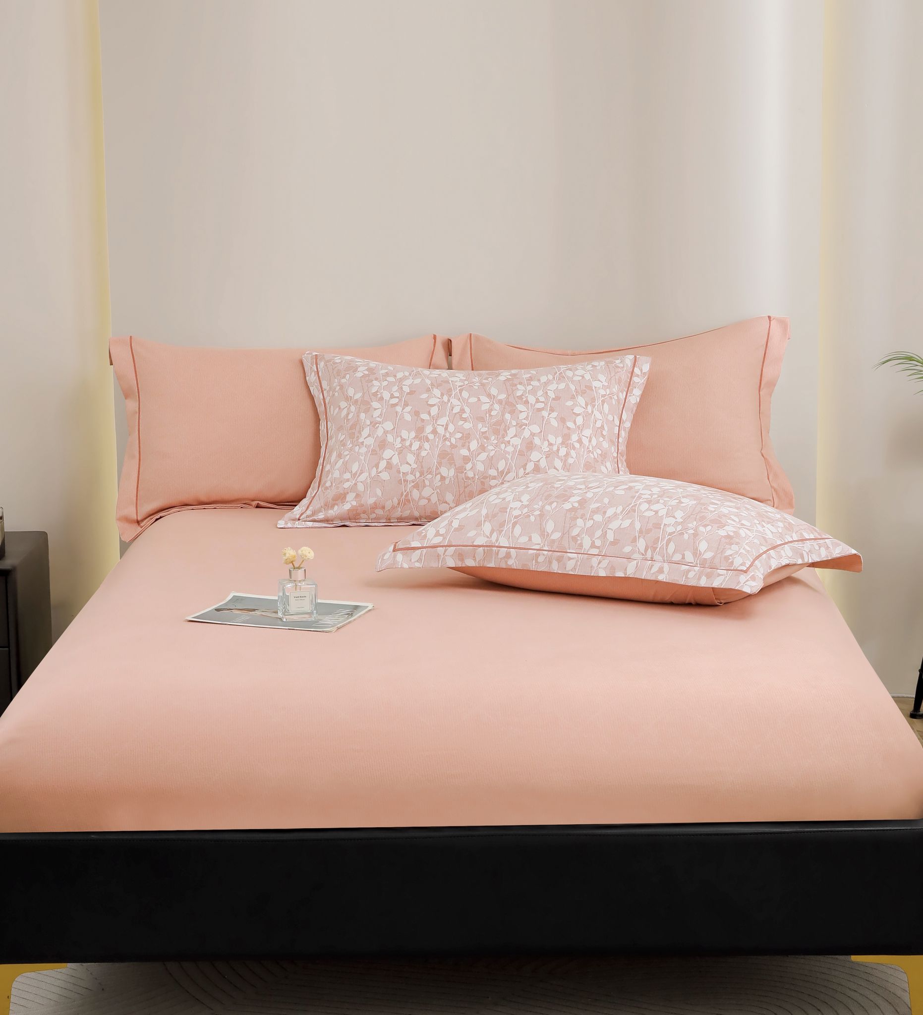 Lenjerie de pat Luxury Pucioasa - cu elastic - 6 piese | 14836-J