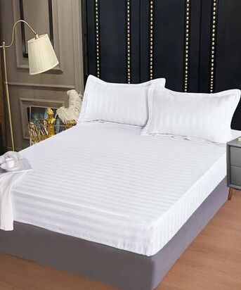 Lenjerie de pat damasc Deluxe gama Horeca - cu elastic - 4 piese | 15060-PR