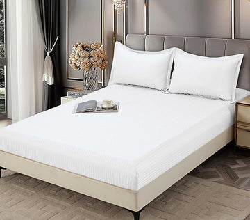 Husa de pat bumbac damasc hotelier cu elastic - 3 piese | 16745-C
